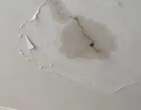 和硕阳台漏水维修公司分享下屋面防水工程质量问题原因分析